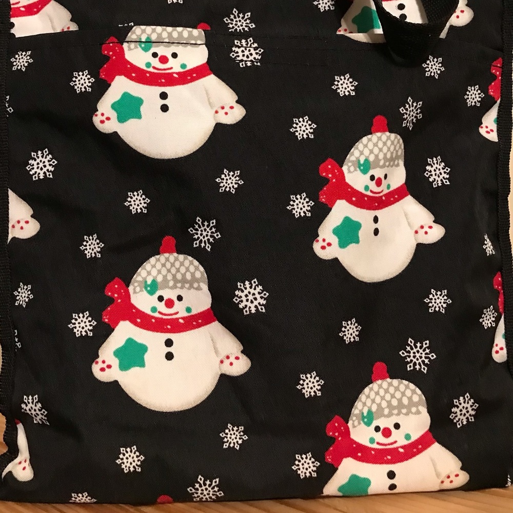 Thesassyzebra Excellent Christmas Bag with Snowman s
